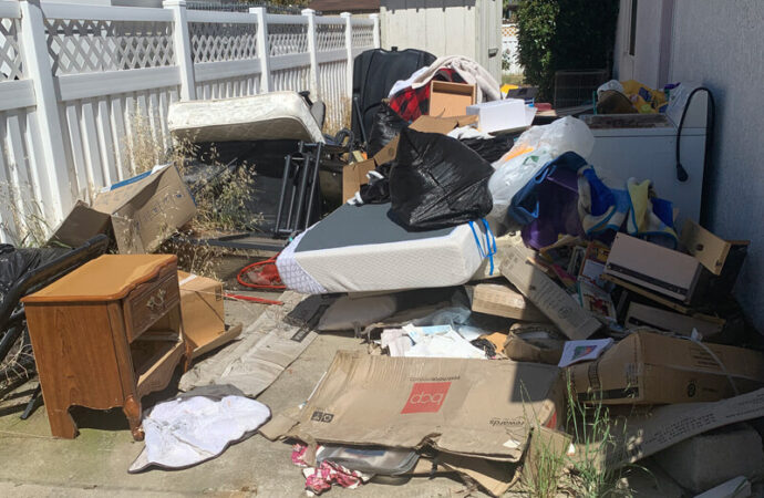 Lantana-Palm Beach Junk Removal and Trash Haulers