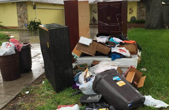 Residential Clean Out-Palm Beach Junk Removal and Trash Haulers