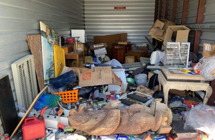 Storage Unit Clean Out-Palm Beach Junk Removal and Trash Haulers