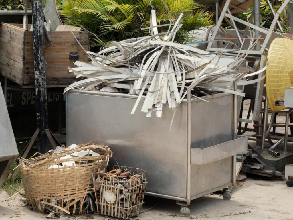 Cost for Junk Removal, Palm Beach Junk Removal and Trash Haulers